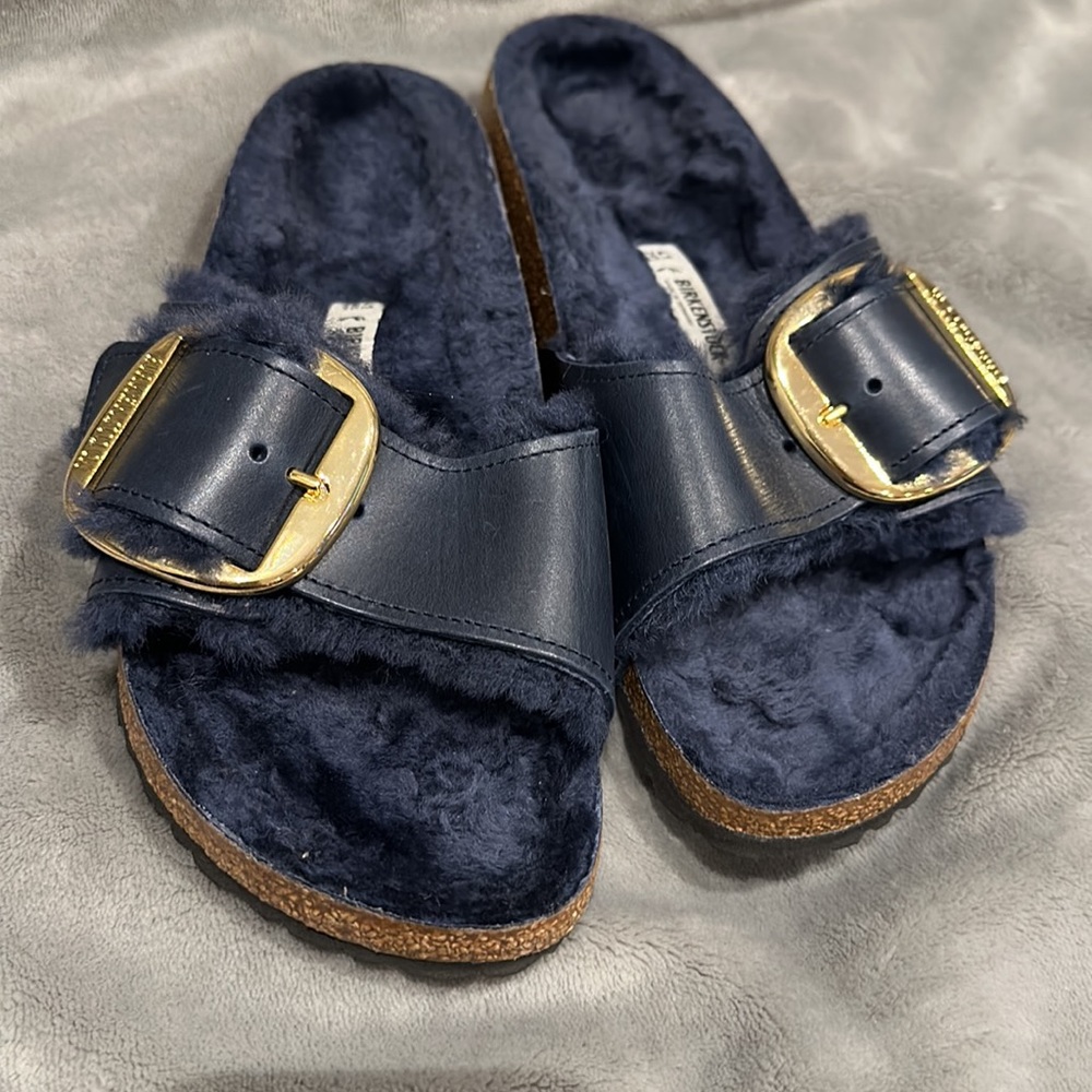 Birkenstock Madrid big buckle Genuine Shearling lined sandals - Picture 4 of 7